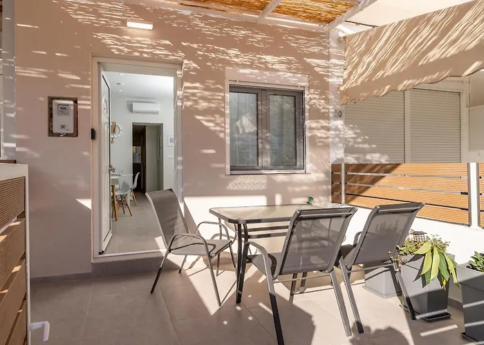 Fifika's Beachside House Kos